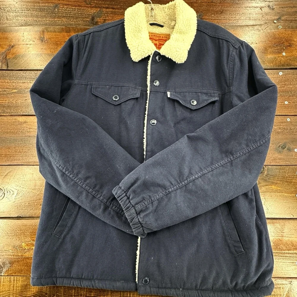 Levi's Men's‎ Premium Multi Pocket Snap Up Sherpa Coach Trucker Jacket Size Med